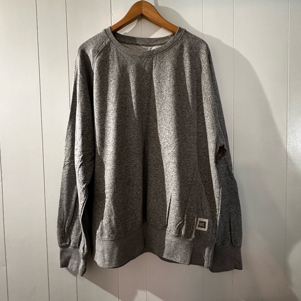 Hanes sweatshirt